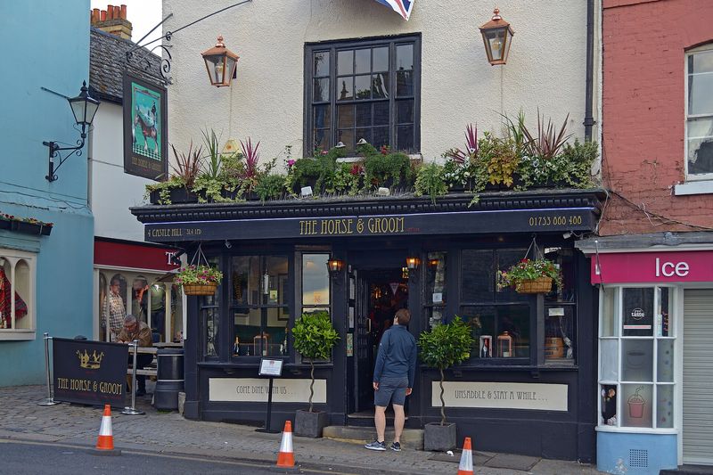 A traditional English pub in Windsor